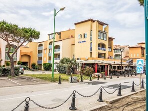 Exterior - Parc de la Mer by Interhome (Le Barcarès)