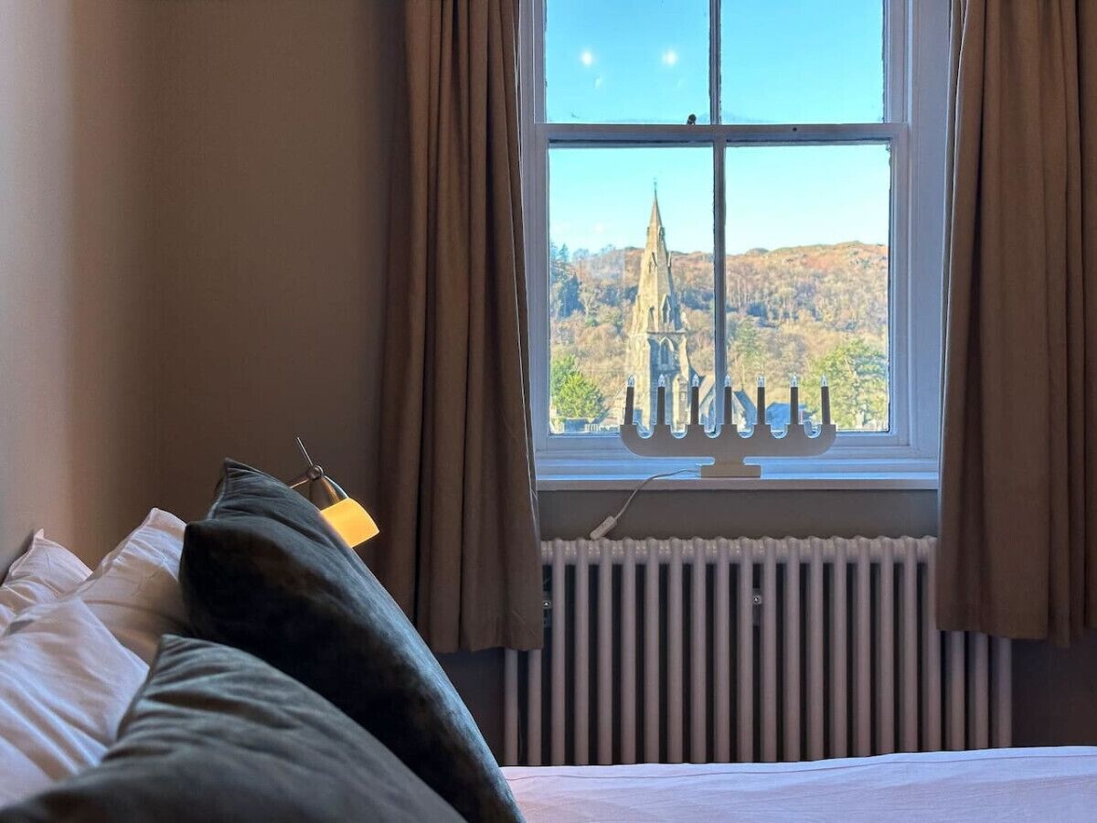 2 dormitoris, planxa i posts de planxar, wifi i roba de llit 