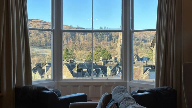 Interior - 4 Studio House - Outstanding views + Free Parking (Ambleside)