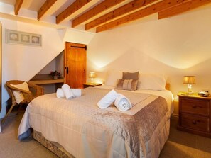 3 chambres, lit parapluie, Wi-Fi, draps fournis