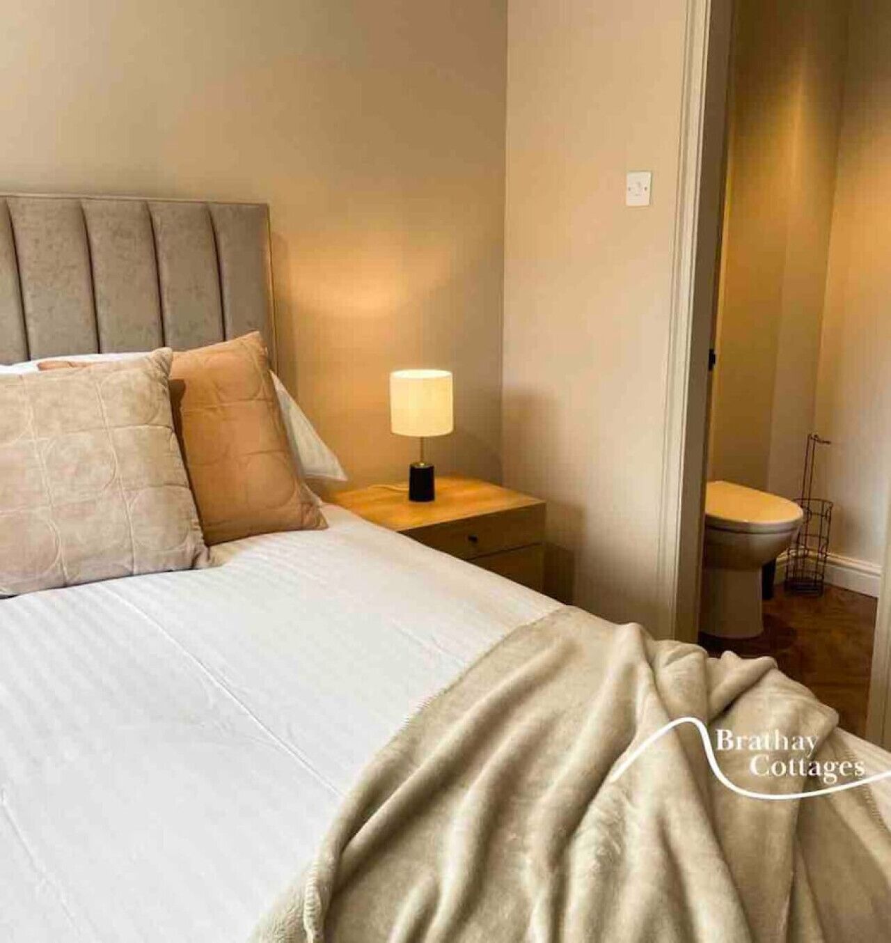 3 soverom, strykejern/-brett, wi-fi og sengetøy