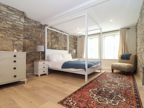 6 habitaciones, wifi y ropa de cama