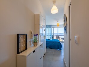 1 chambre, fer et planche à repasser, Wi-Fi