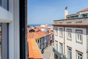 Interior - Bright Flat in Historic Foz House by HostWise (Porto)