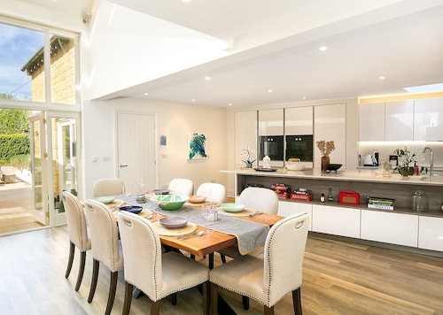 Field House-Stunning 3BD Home in Kingham