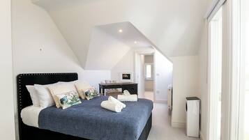 Bàn ủi/dụng cụ ủi quần áo, truy cập Internet không dây miễn phí