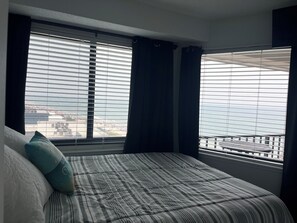 1 slaapkamer, een strijkplank/strijkijzer, wifi, beddengoed