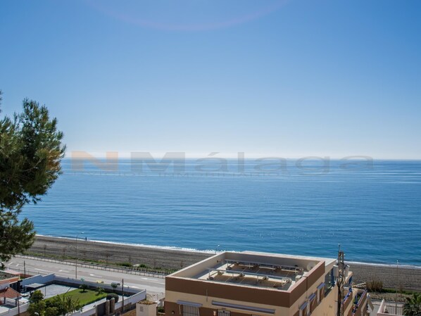 Beach - Benajarafe Beach & Pool (Benajarafe)