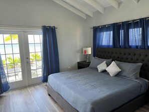 4 bedrooms, in-room safe, iron/ironing board, free WiFi