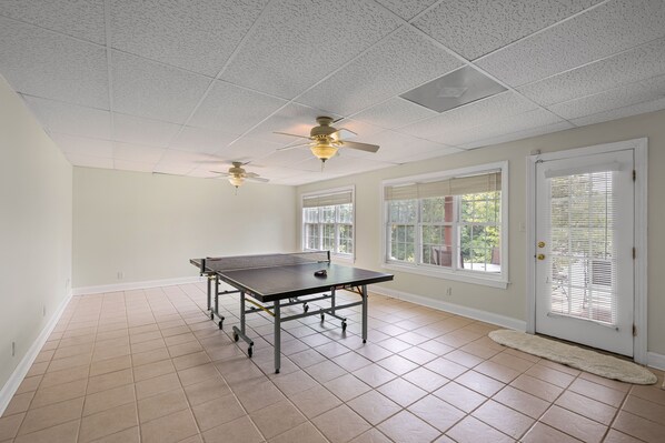 Spielezimmer