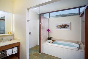 Bathroom - 1-Bedroom Suite at a 4.5⭐️ Hotel (Sausalito)