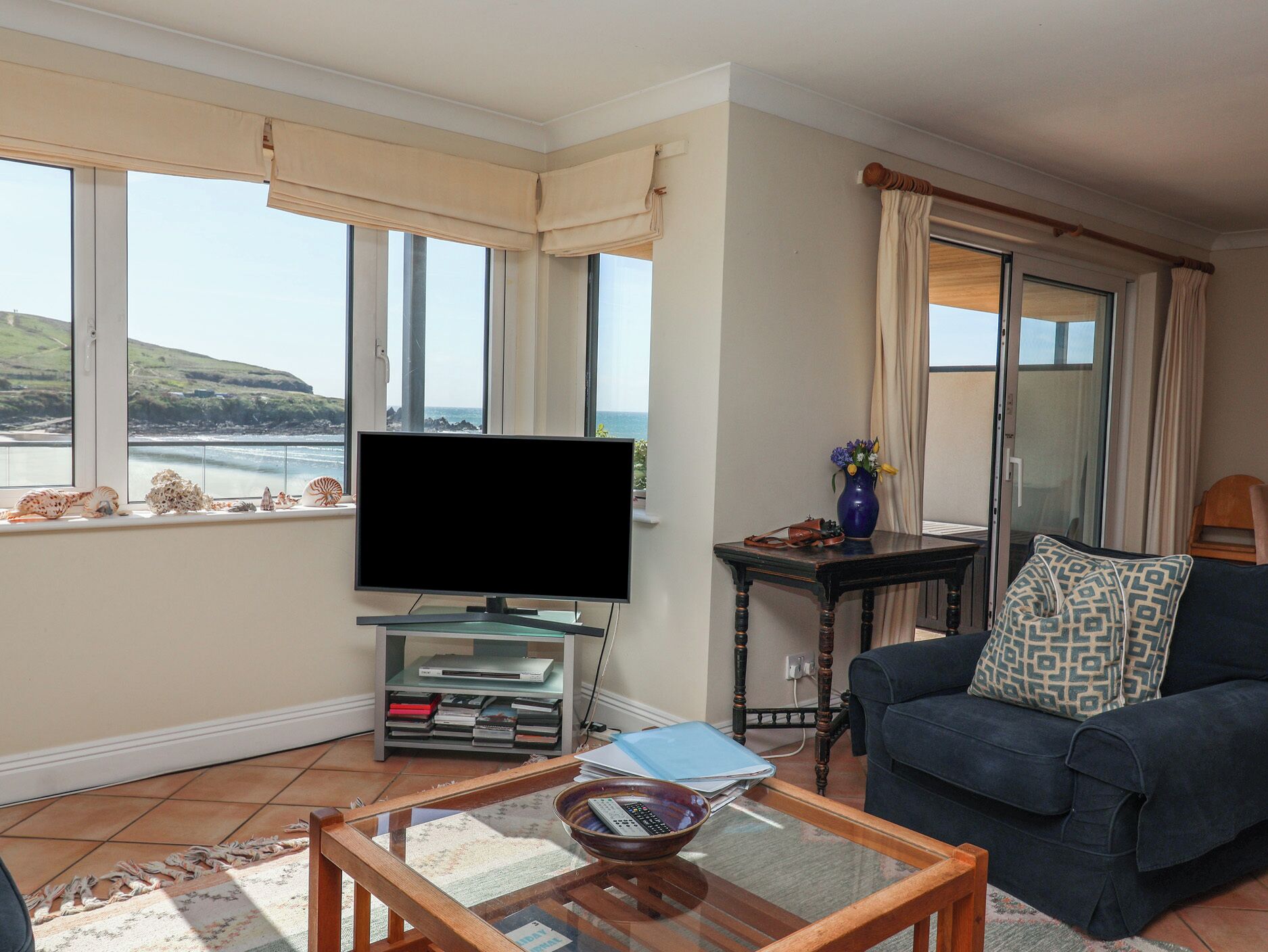 6 Burgh Island, Pet Friendly, With Pool In Bigbury-on-sea - Hope Cove