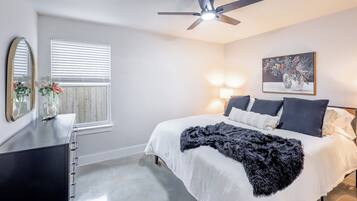 3 bedrooms, iron/ironing board, travel crib, free WiFi