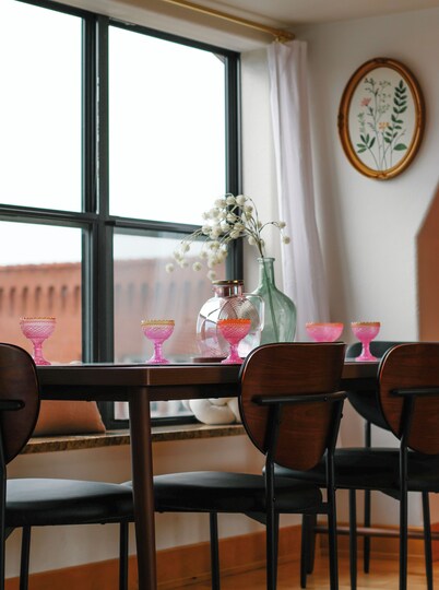 Penthouse • Fiserv, Bars, Perks & Big City Views • Downtown Milwaukee