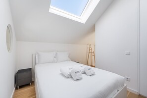 1 bedroom, iron/ironing board, Internet, bed sheets