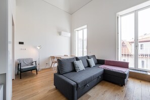 TV - GuestReady - Golden paradise in Porto (Porto)