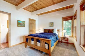 1 غرفة نوم وخدمة الإنترنت وملاءات أسرّة