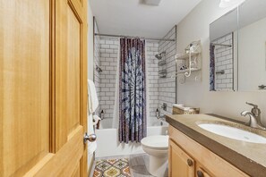 Hair dryer, towels