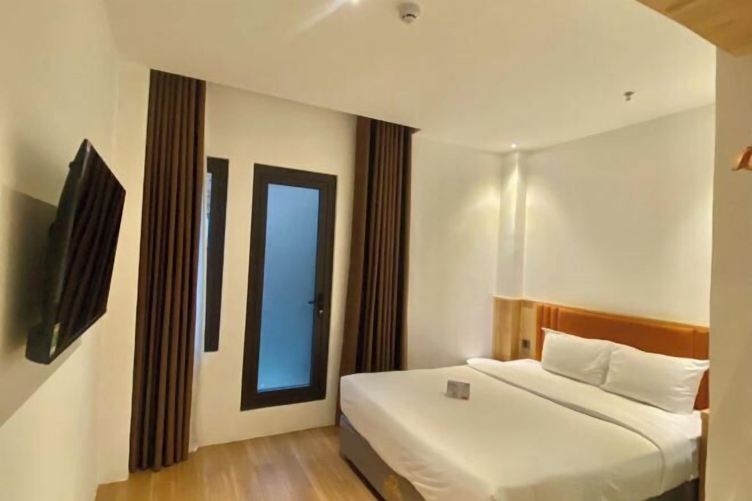 Literie de qualité supérieure, surmatelas, Wi-Fi gratuit, draps fournis