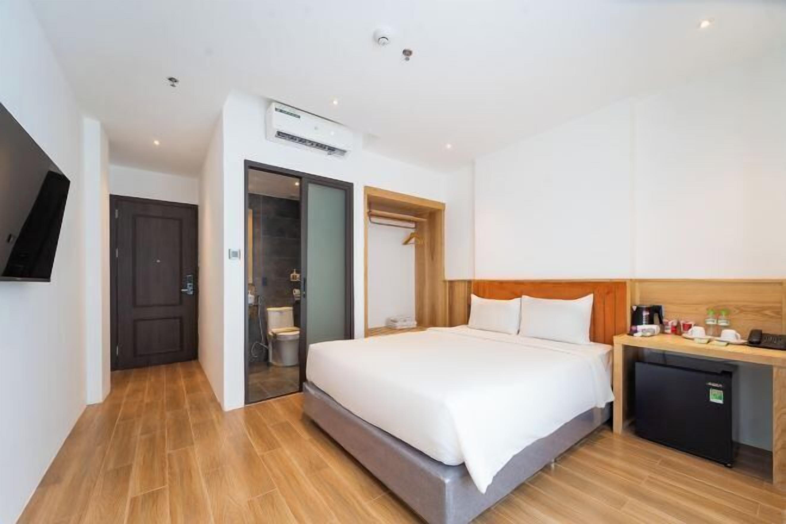 Literie de qualité supérieure, surmatelas, Wi-Fi gratuit, draps fournis