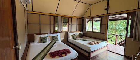 Family Double Room, Balcony | In-room safe, free WiFi, bed sheets