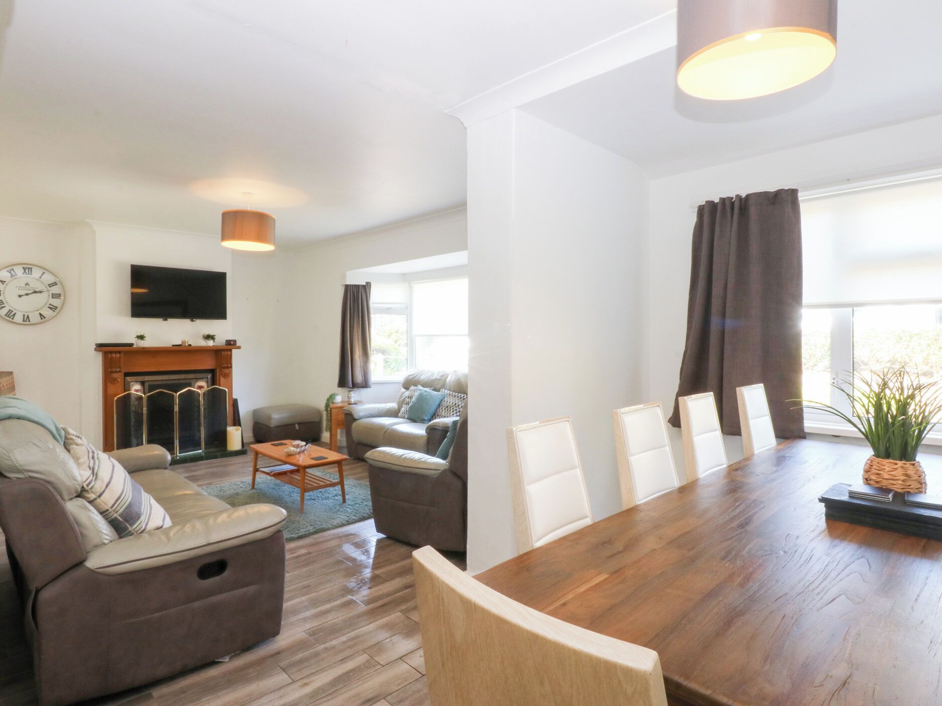 Seabreeze, Pet Friendly, With Hot Tub In Llandudno - Llandudno
