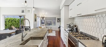 Modern home close to Weta Workshop