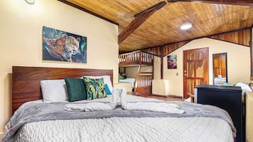 10 makuuhuonetta, silitysrauta/-lauta, Wi-Fi, vuodevaatteet