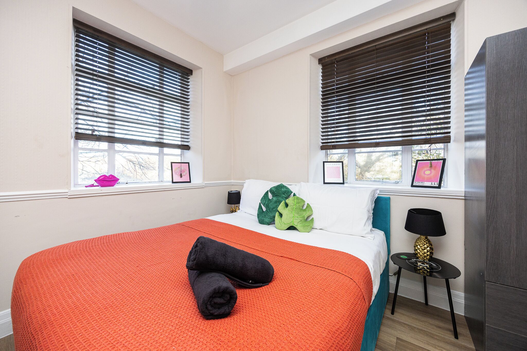 1 間睡房、熨斗/熨衫板、免費 Wi-Fi、床單