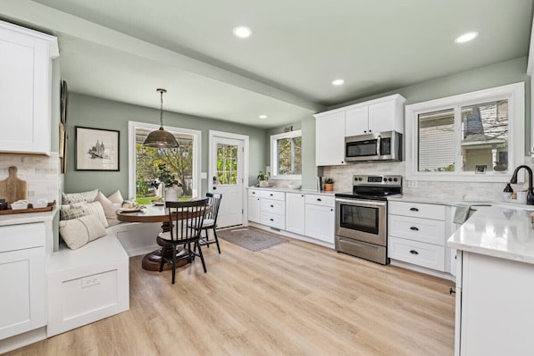 Microwave, oven, stovetop, dishwasher - Historic Home and Coach House - Sleeps 16 (Lake Geneva)