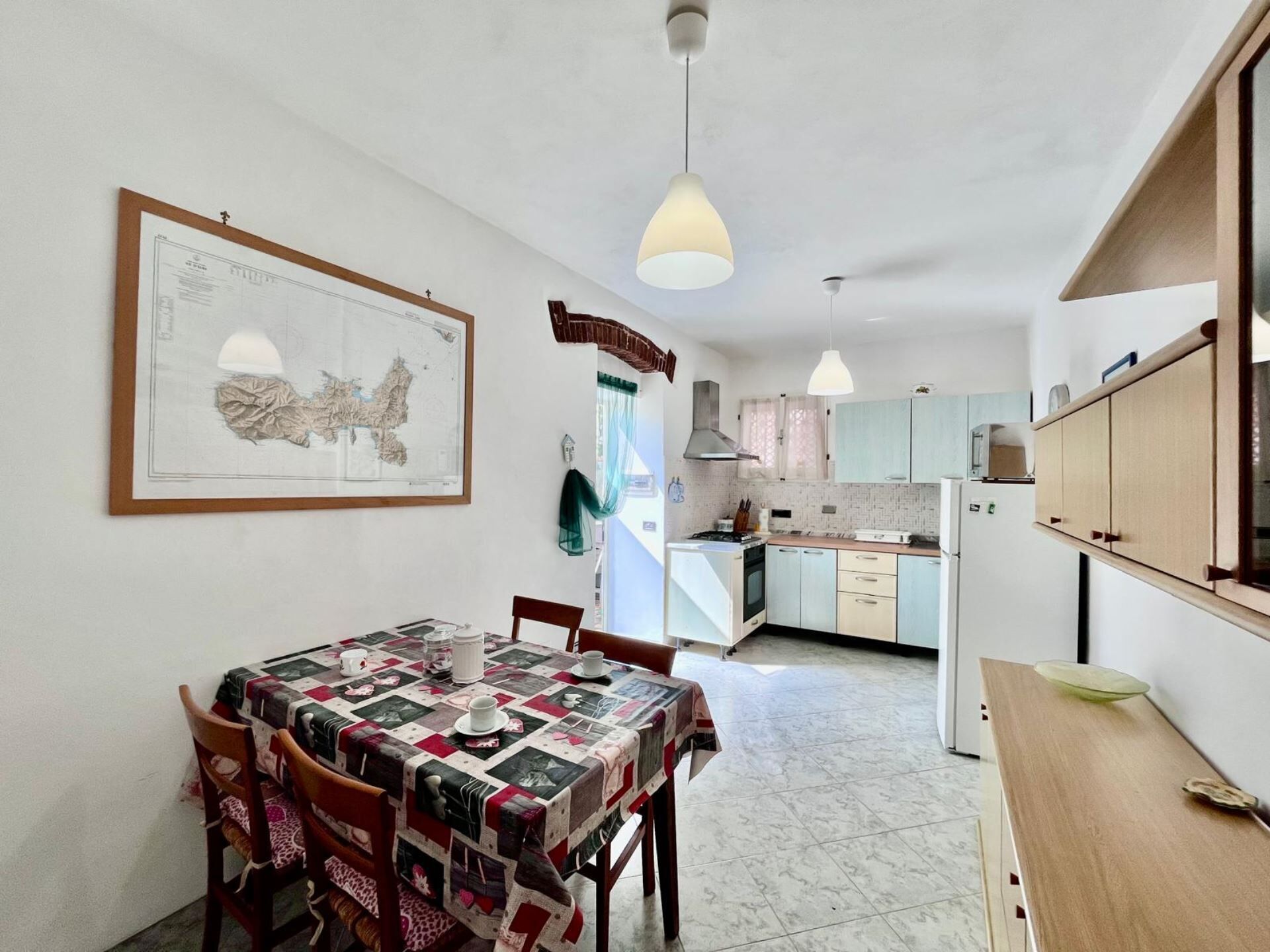 Fridge, microwave, oven