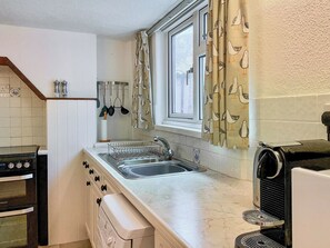 Diskmaskin och barnstol