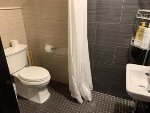 Salle de bain commune