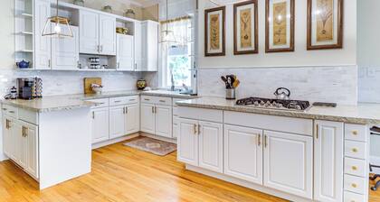 Walk to Waterfront: Downtown Elizabeth City Home!