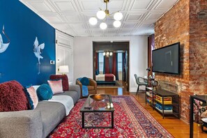 Smart-TV og stereoanlegg