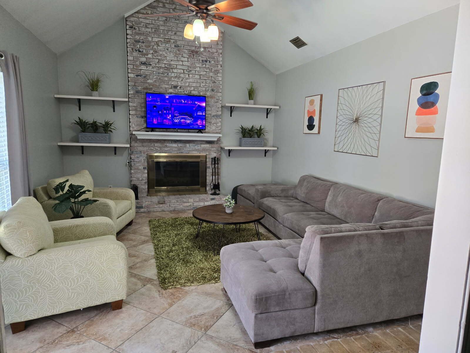 TV connectée, cheminée