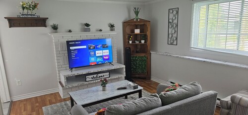 Tilto Executive Suite
Cozy Two Bedroom Apartment,
4mins drive to Mcallister mall