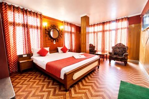 Schallisolierte Zimmer, kostenloses WLAN, Bettwäsche