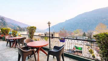 Sistema de insonorización, wifi gratis y ropa de cama