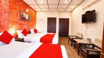 Deluxe Quadruple Room, Lake View