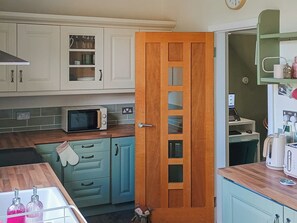 Dishwasher, high chair - 2 bedroom accommodation in Stanhope, near Bishop Auckland (Stanhope, near Bishop Auckland)