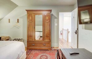 1 chambre, bureau, fer et planche à repasser, Wi-Fi gratuit