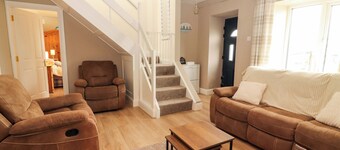 O'CONNELL'S&NBSP;LODGE, pet friendly in Portmagee, County Kerry