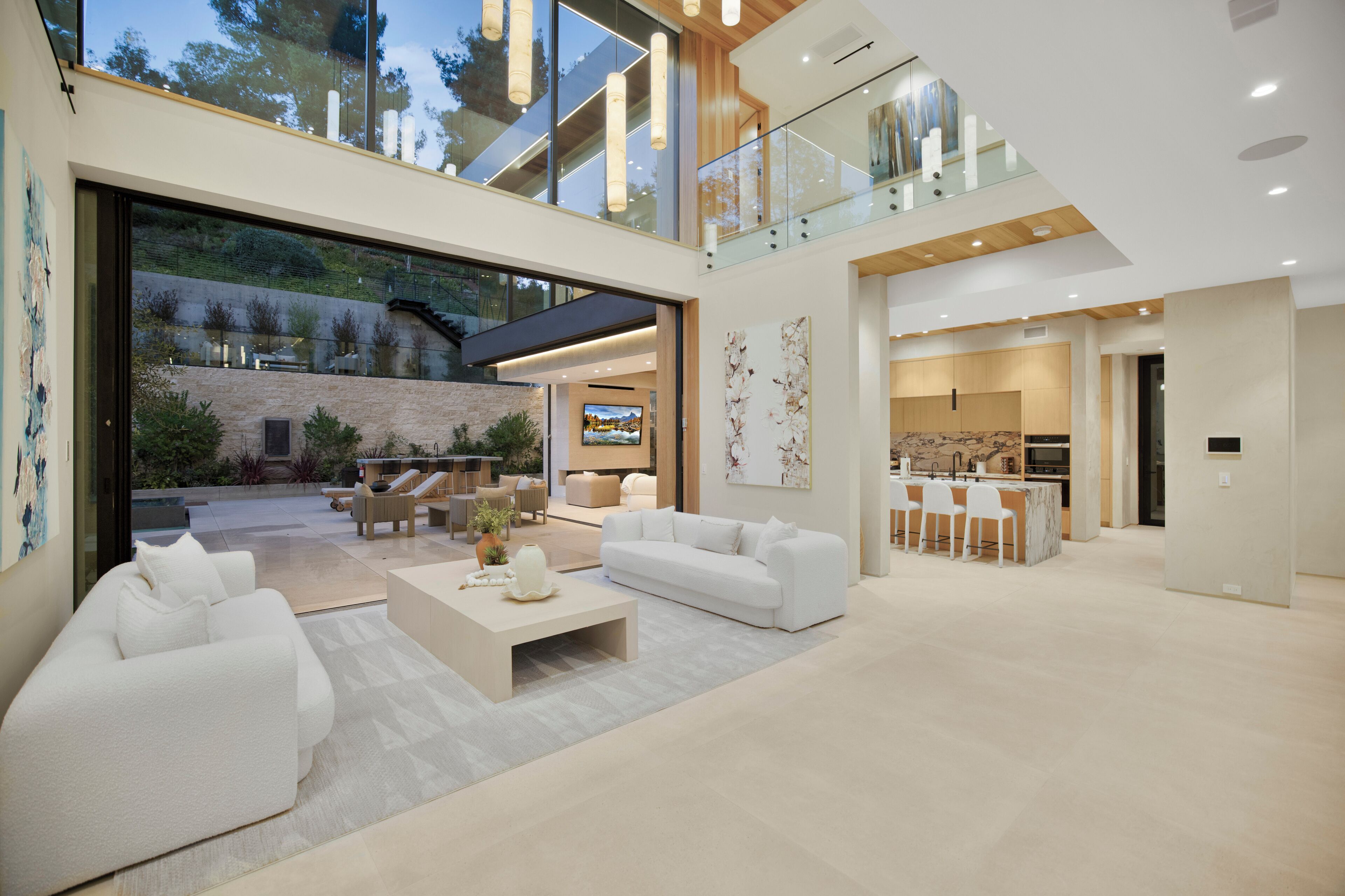 Luxury Villa, Multiple Beds, Pool Access, Pool View (Hutton Villa) | Interior