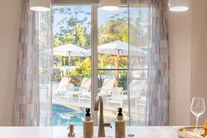 Beheizter Pool