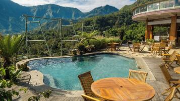 ์ผ์ธ ์์์ฅ