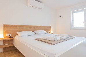 Bügeleisen/Bügelbrett, kostenloses WLAN