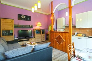 Smart TV - Apartments Lea - Two Bedroom Apartment (Paolo) (Pula)