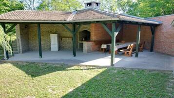 Restauration extérieure