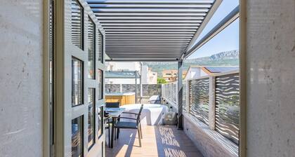 Apartment Merita - Two Bedroom Apartment with Balcony